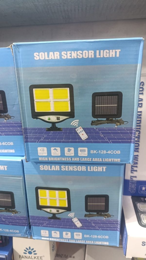 Solar Street Led Sensor Light Wall Lamp Model (bk-128-4cob) With Remote Control Outdoor Solar Panel Lighting